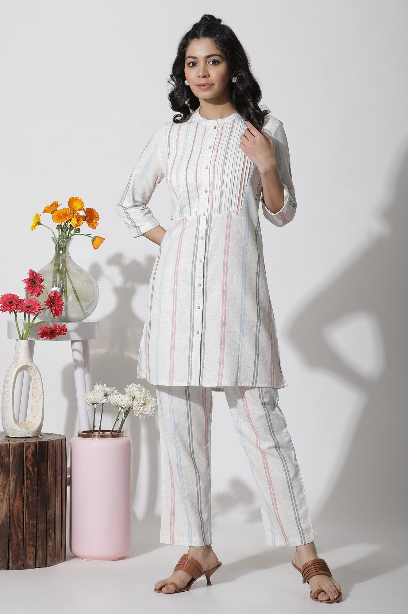 White Stripe Printed Pintuck Tunic And Pants Co-Ord Set — image 9