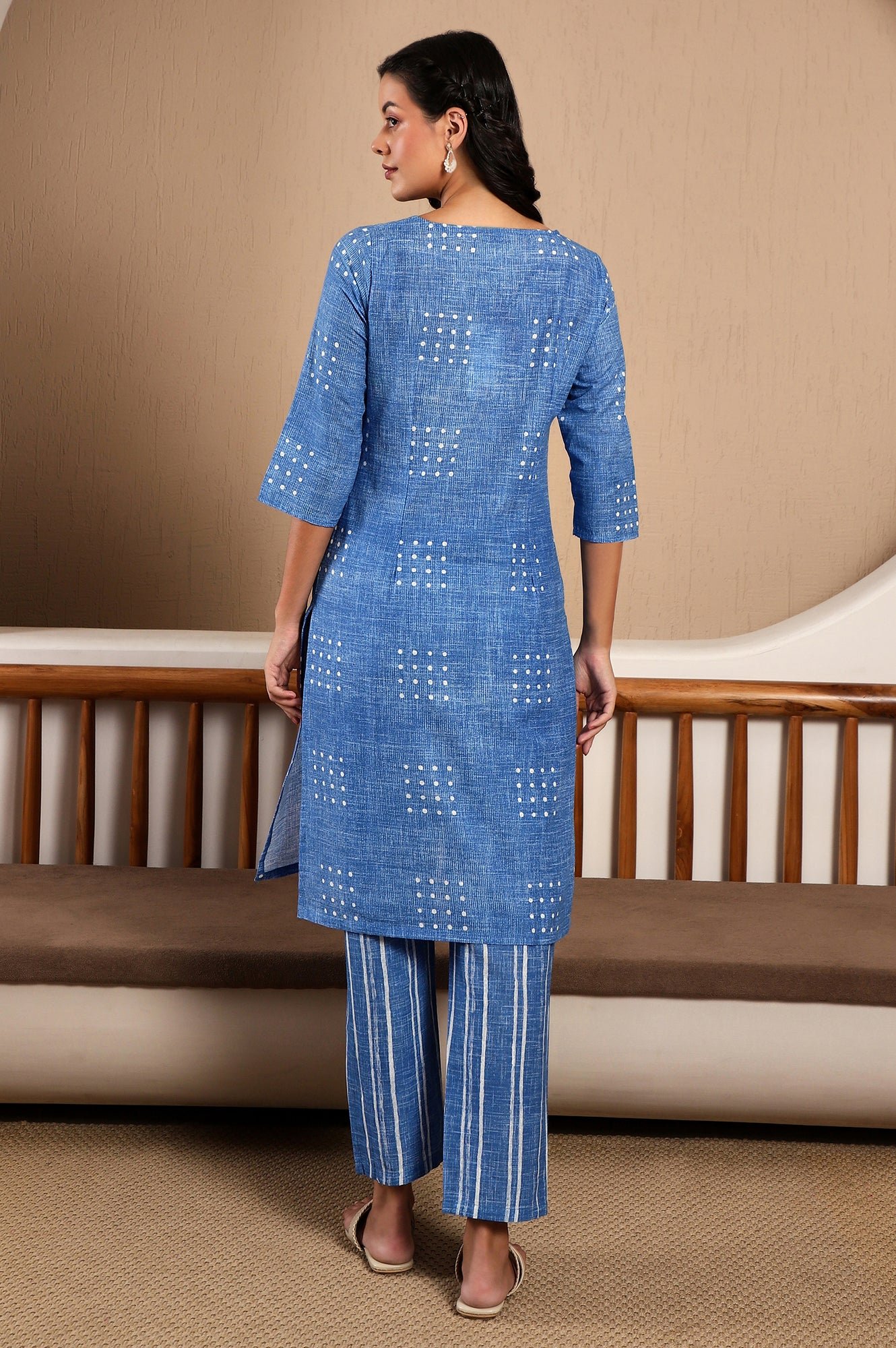 Blue Polka Dot Printed Pure Cotton Straight Kurta and Pants Co-ord Set — image 2