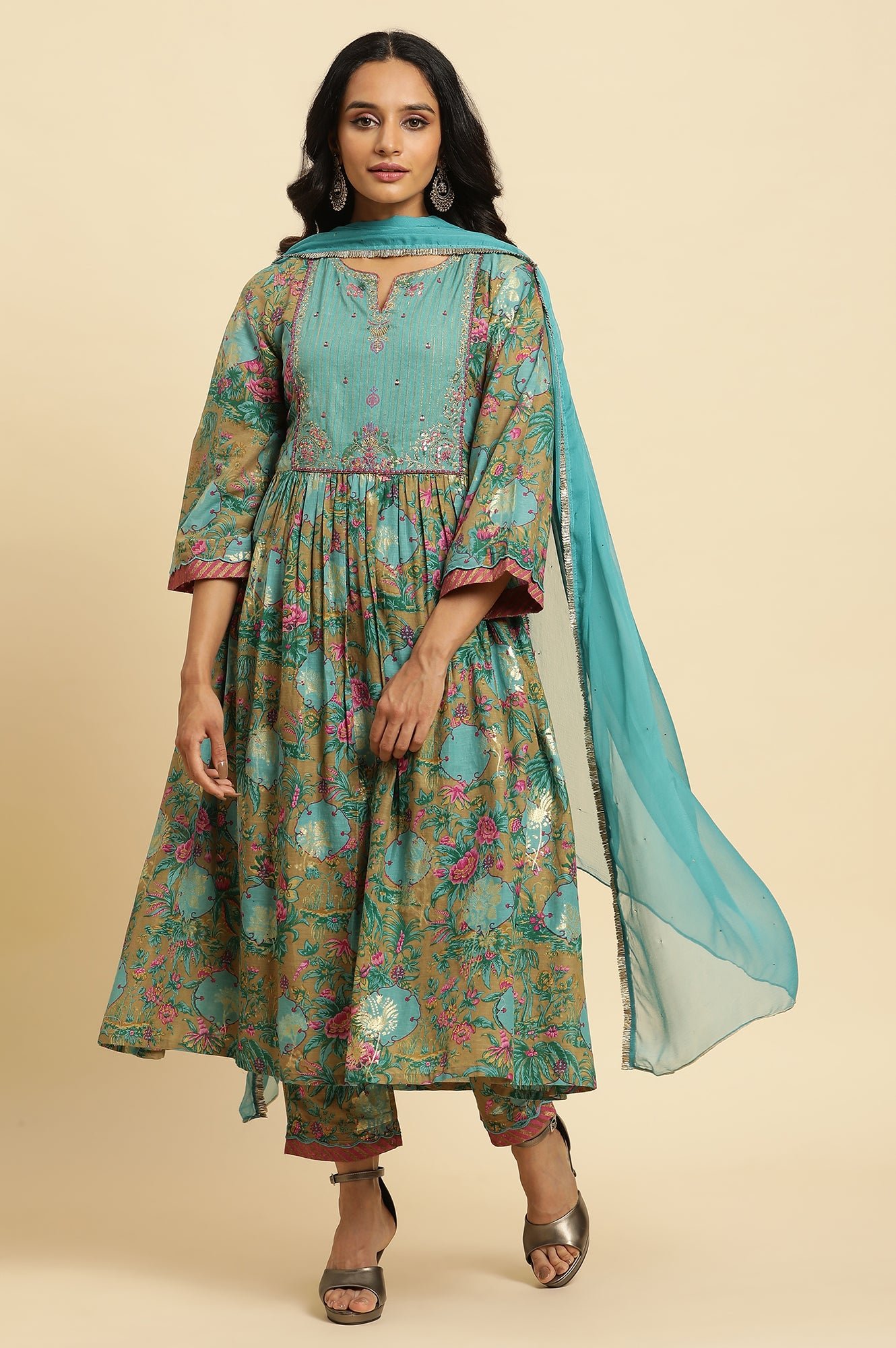 Brown Floral Printed Kurta, Pant And Dupatta Set — image 1
