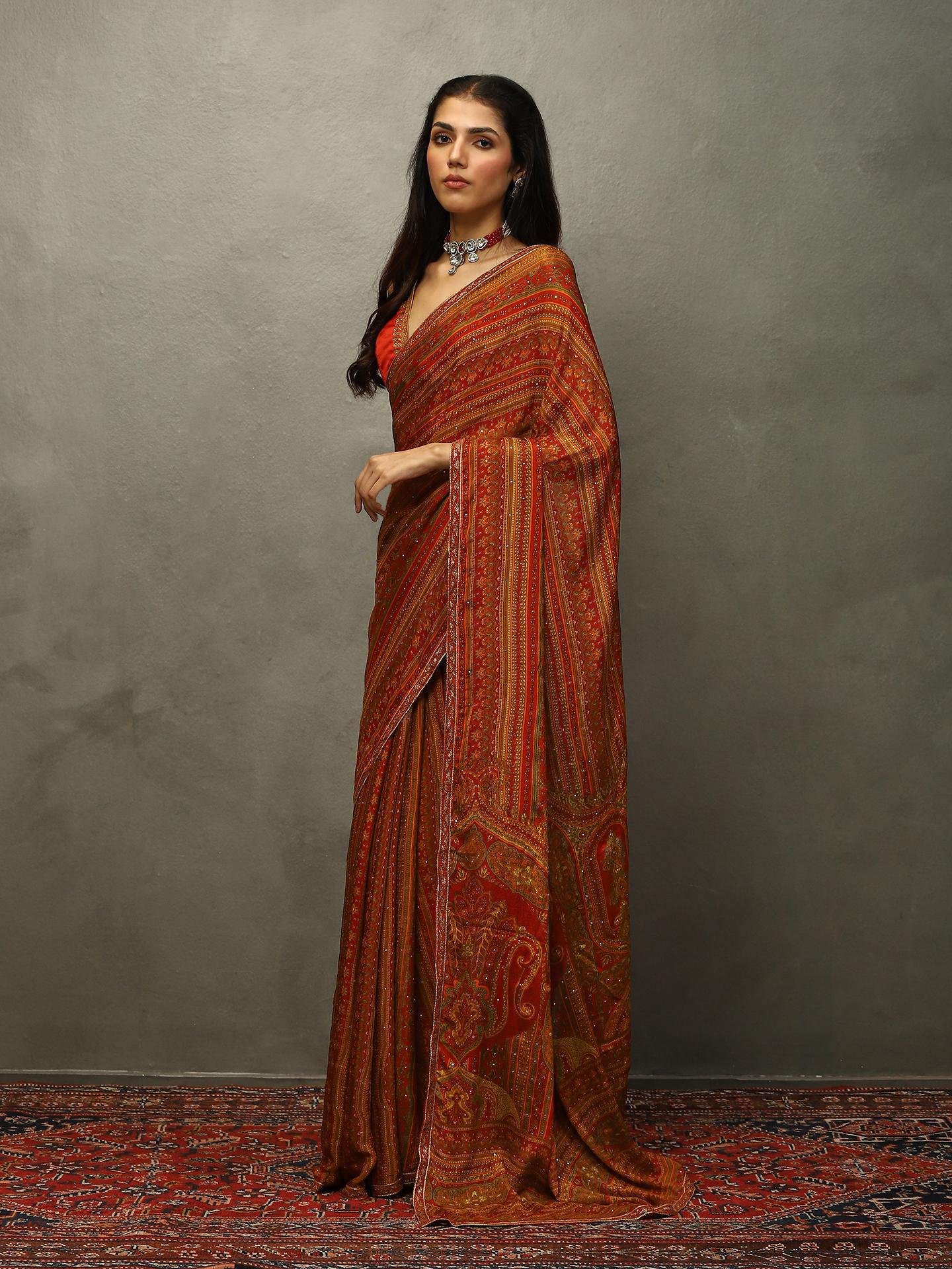 Red & Beige Vasu Saree — image 5
