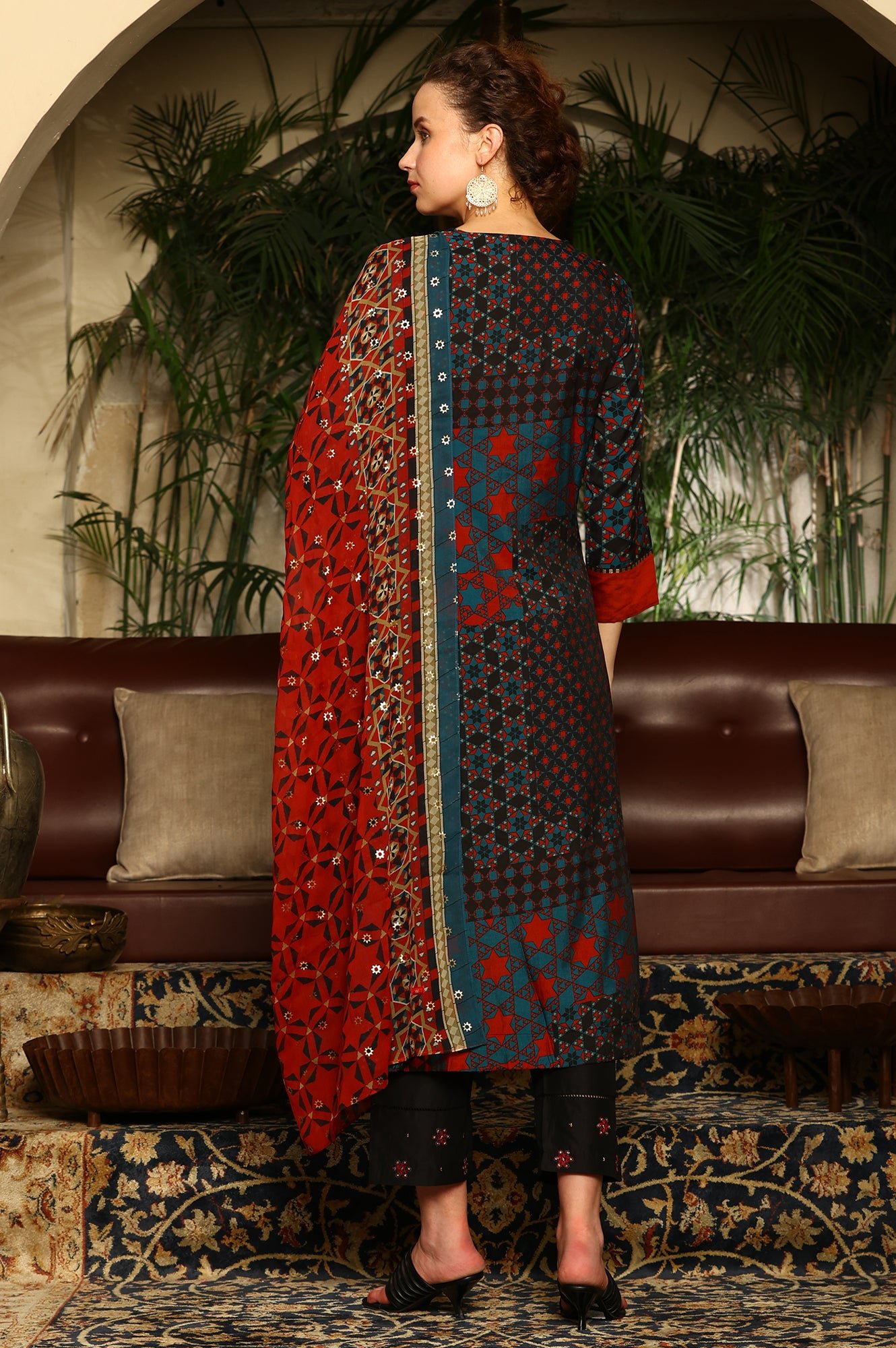 Black Multi-Coloured Patch Printed Metallic Embroidered A-Line Kurta, Pants And Dupatta Set — image 2