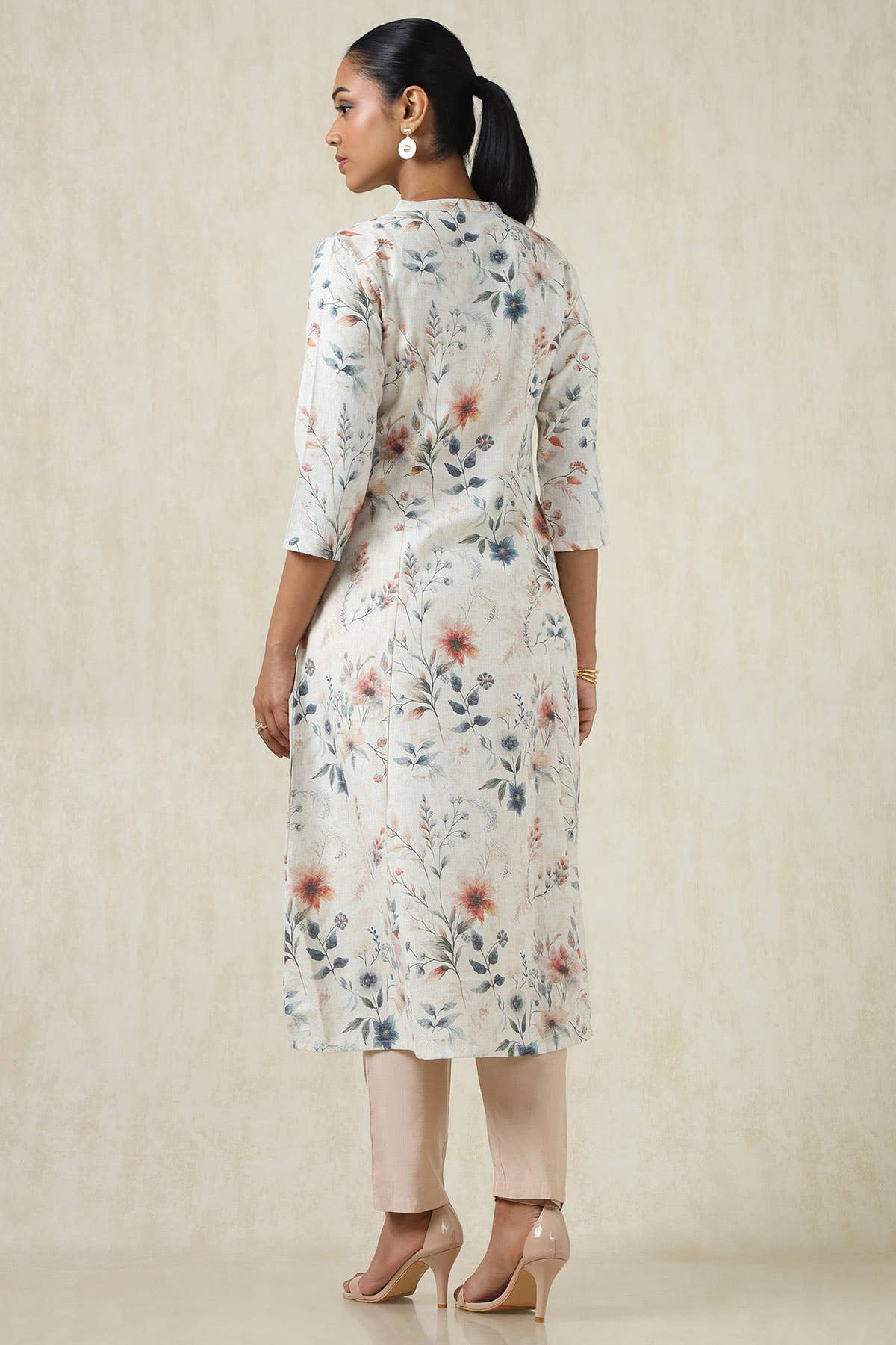 Beige Linen Botanical Print Kurta — image 3