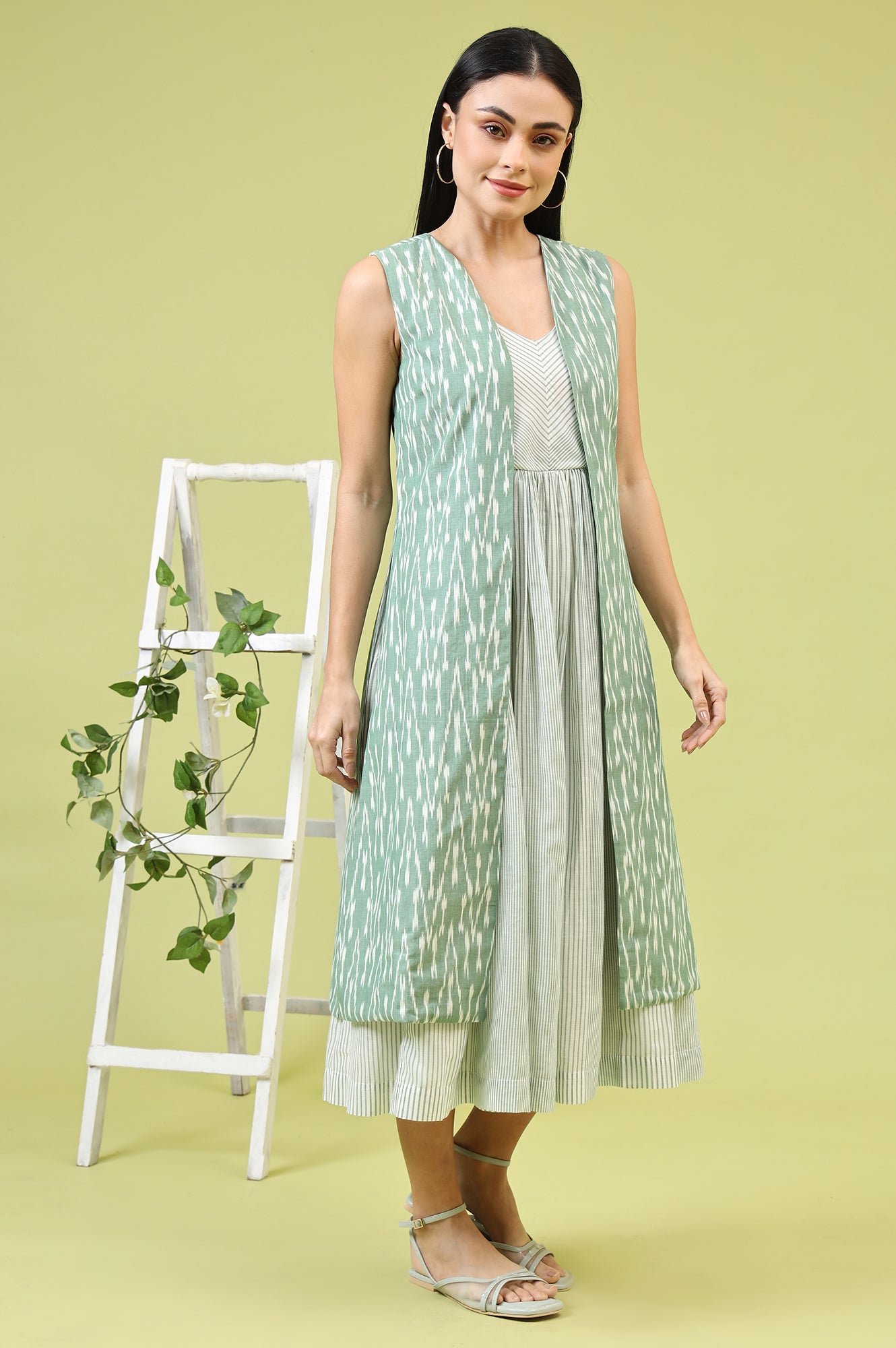 White and Green Geometric Printed Flared Spaghetti Dress and Gilet Set — image 7
