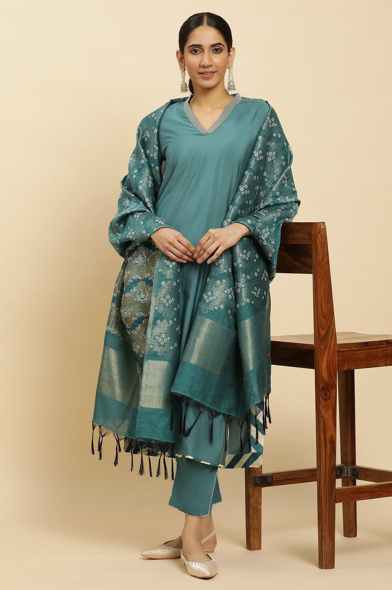 Blue Embellished Kurta, Pants And Jacquard Dupatta Set — image 6