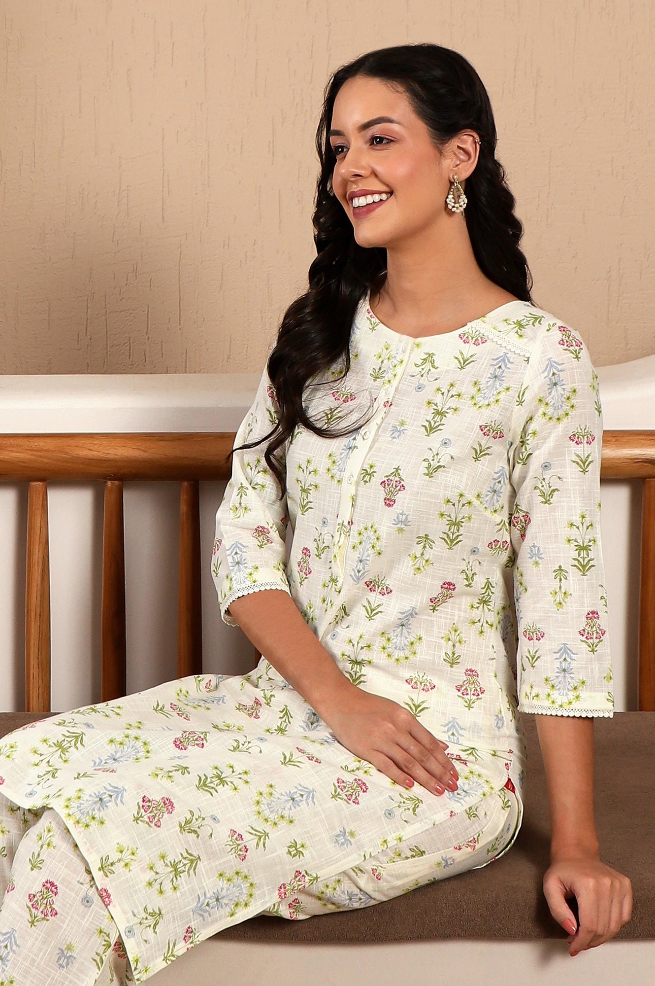 White Floral Printed Pure Cotton Straight Kurta and Pants Co-ord Set — image 6