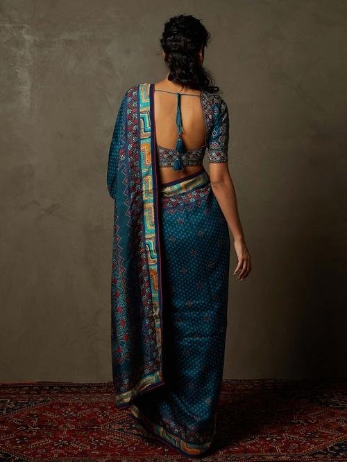 Teal & Navy Chowki Saree With Unstitched Blouse — image 4
