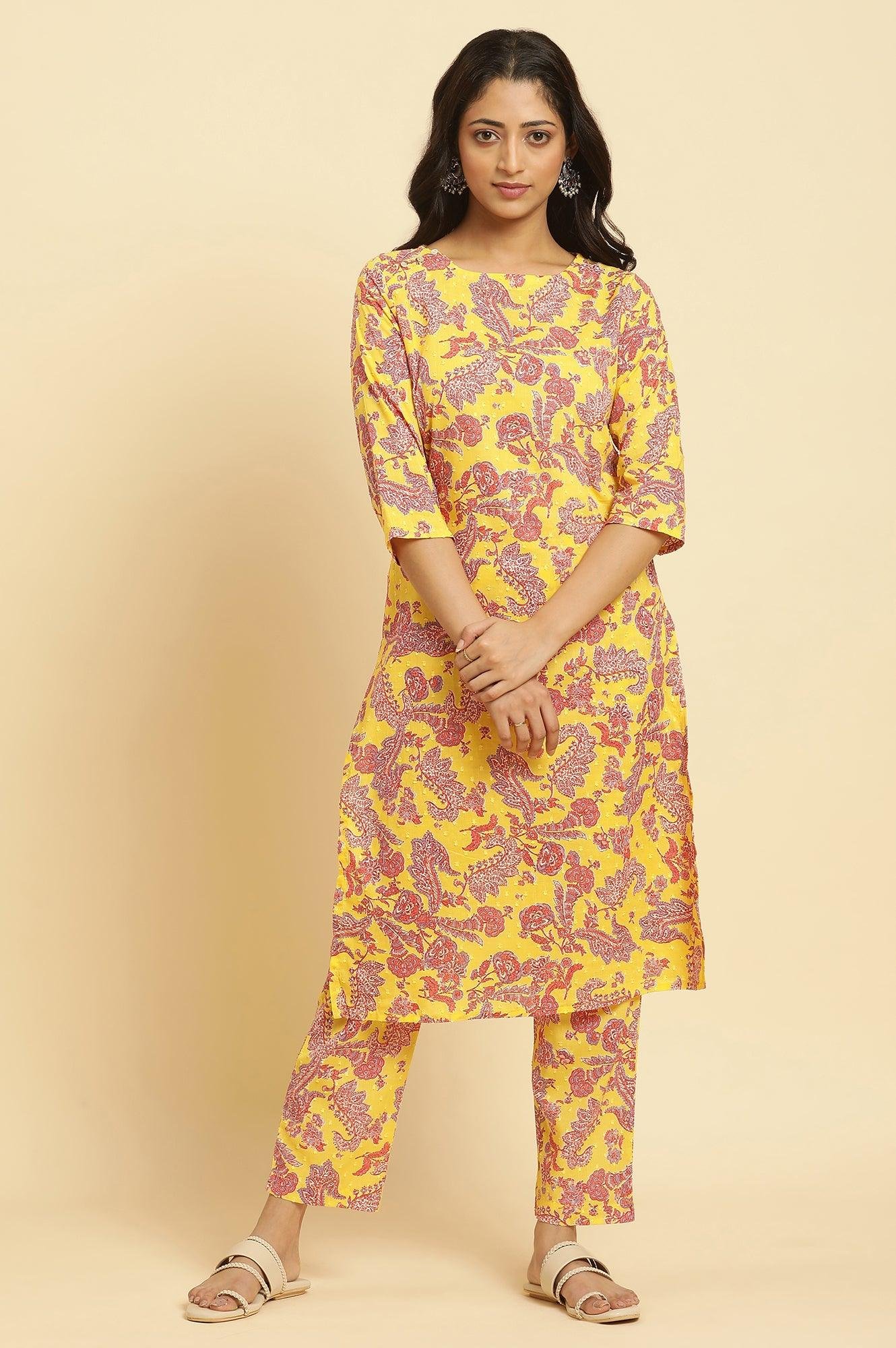 Yellow Floral Printed Cotton Kurta And Pants Co-Ord Set — image 6