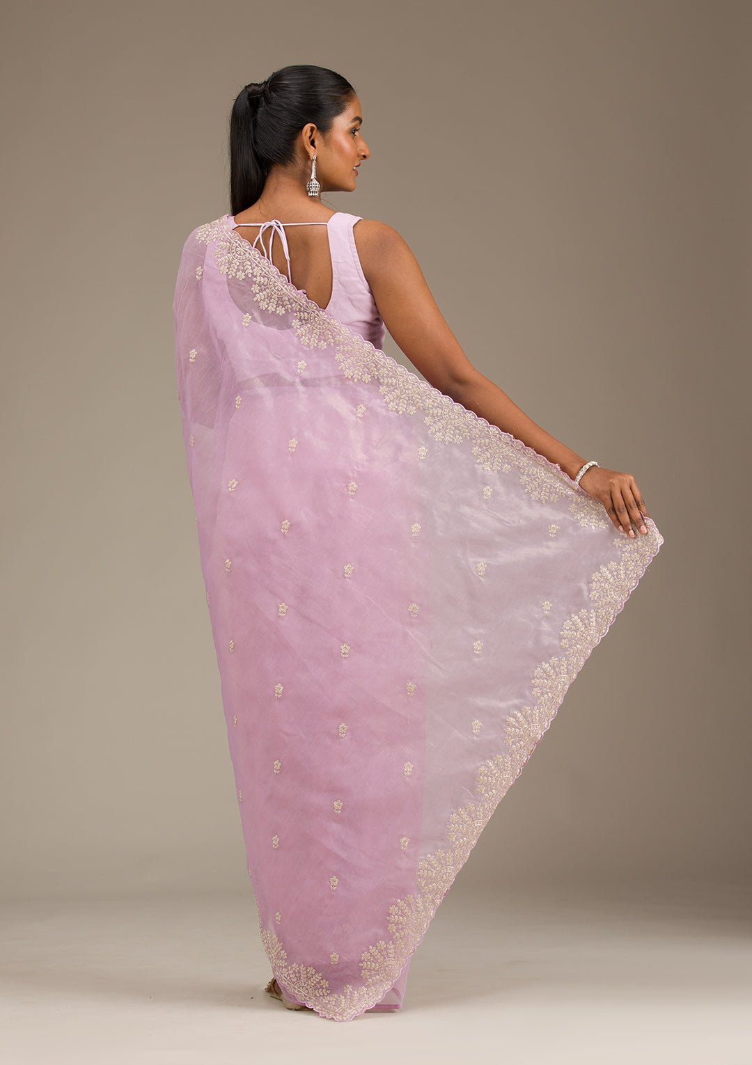 Lavender Threadwork Tissue Saree — image 6