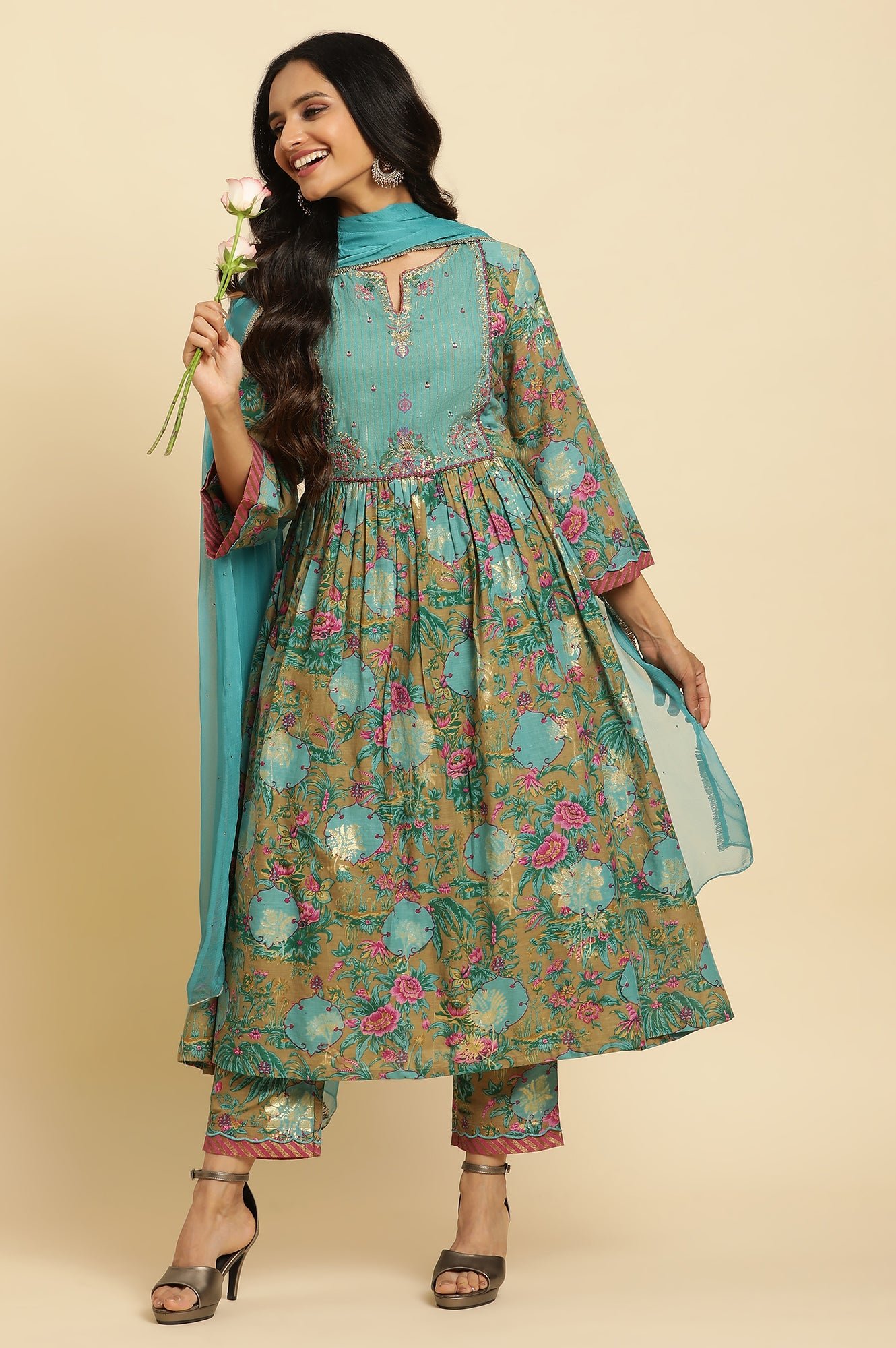 Brown Floral Printed Kurta, Pant And Dupatta Set — image 5