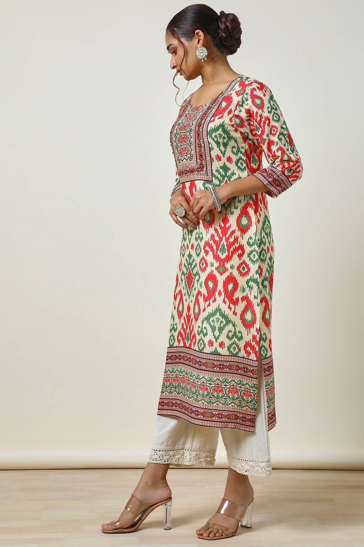 Cream Printed Linen Blend Kurta With Mirror Work — image 4