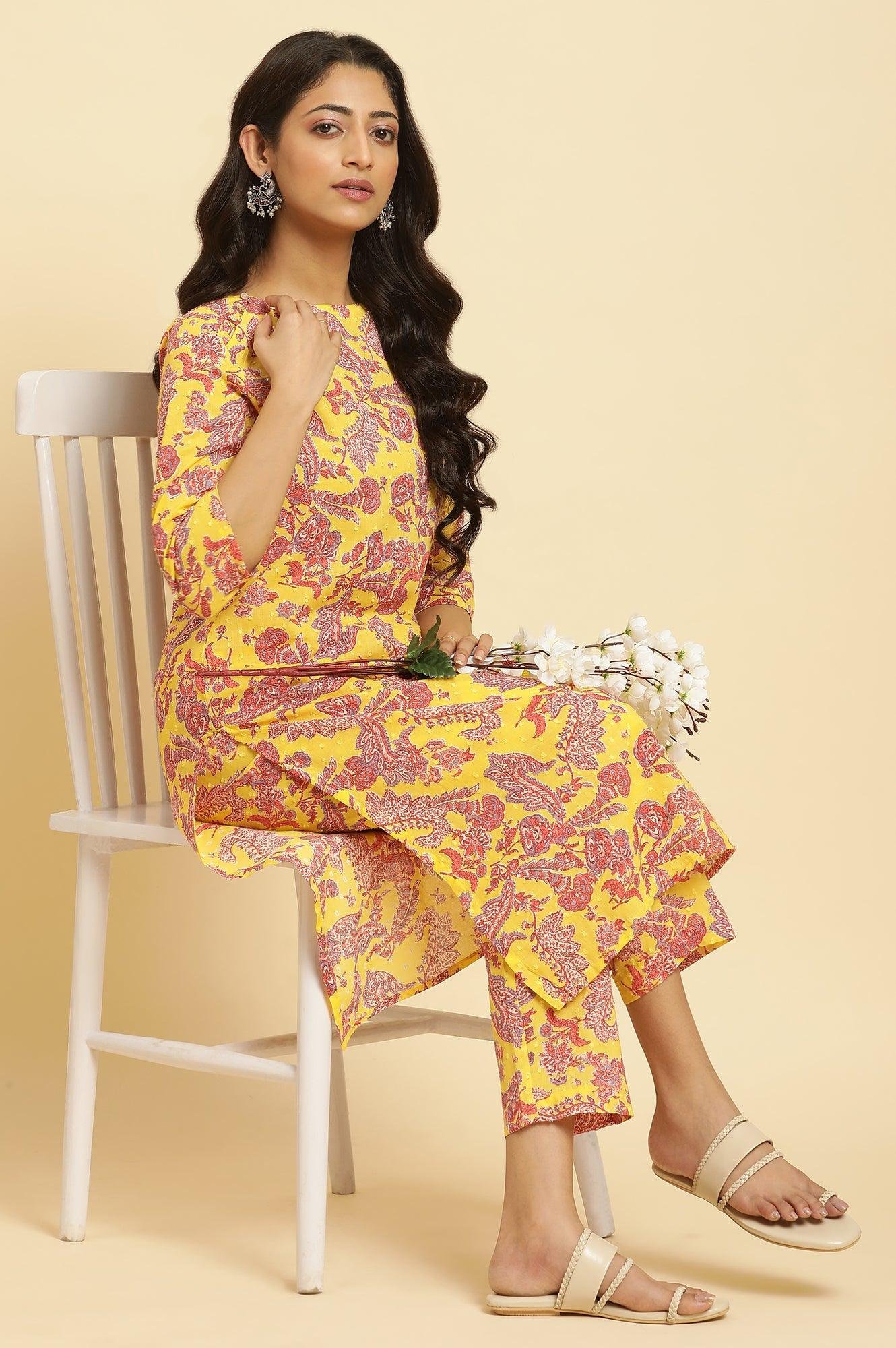 Yellow Floral Printed Cotton Kurta And Pants Co-Ord Set — image 5