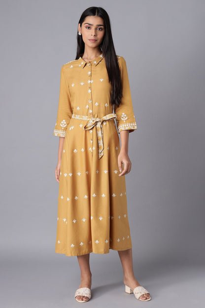 Yellow Flared Panelled Dress — image 5